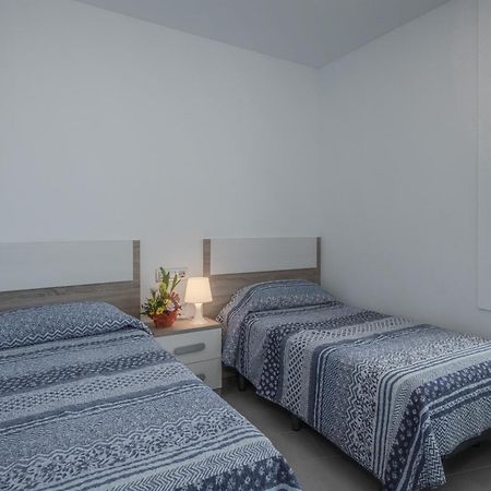 شقة Inmosantos Oasis F5 روساس المظهر الخارجي الصورة